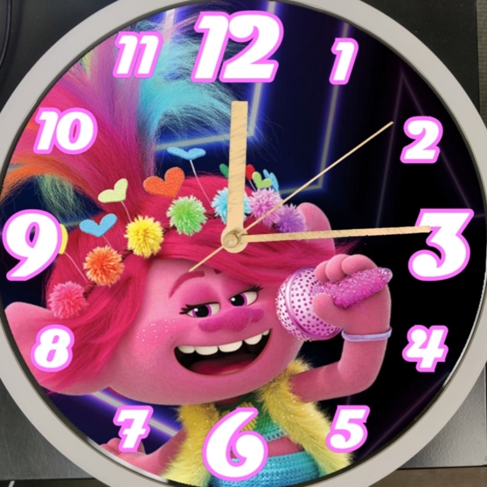 Poppy trolls clock - Picture 4 of 5